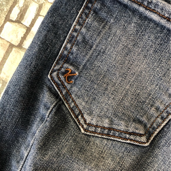 Kut from the Kloth Connie Skirt Sz 2 - Picture 8 of 14